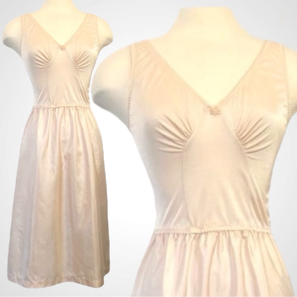 OLGA Silky Nylon Stretch Vintage Full Slip Dress Bodysilk Chemise Ivory Cream 36